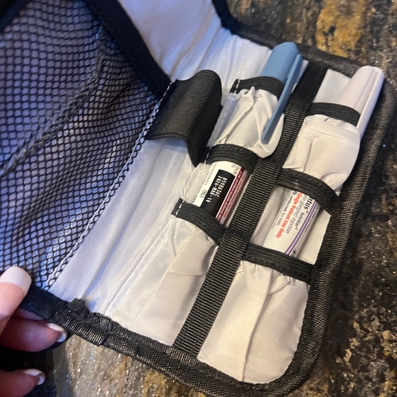 Diabetic Travel Organizer Case- compatible with small ice packs not included. - Picture 7 of 9